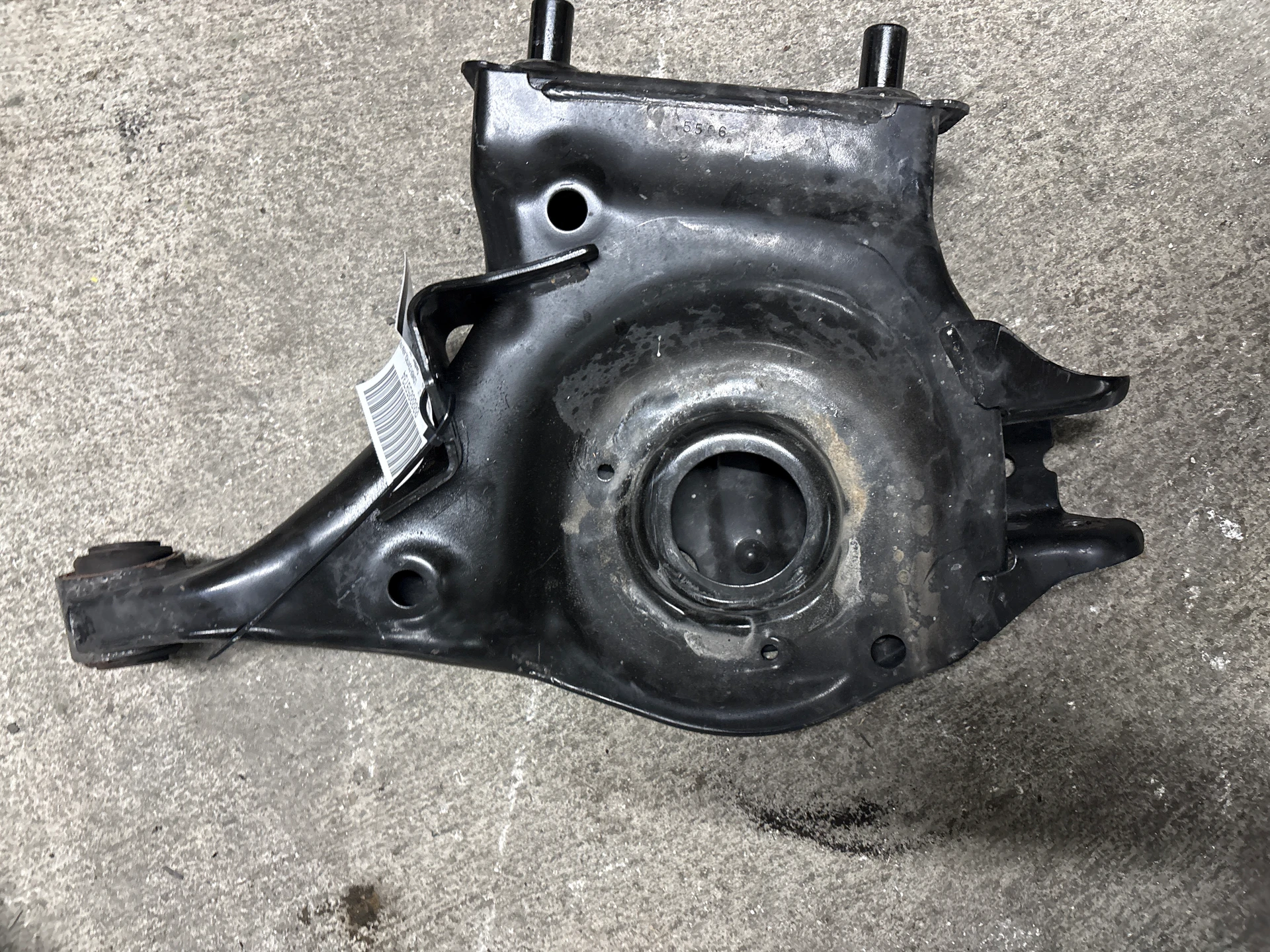 Rh Lower Control Arm · 1