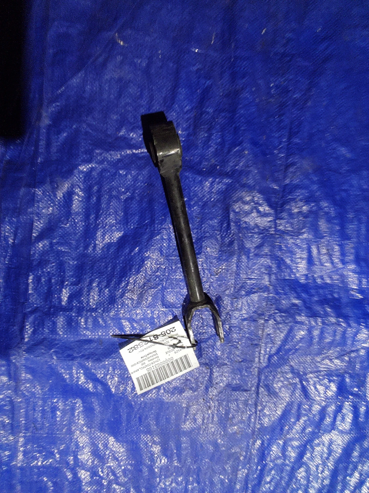 Rh Supenssion Control Arm · 1
