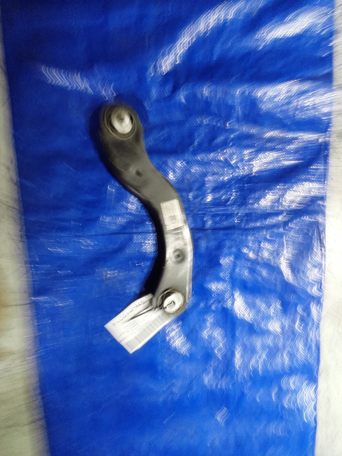 Rh Upper Control Arm · 1