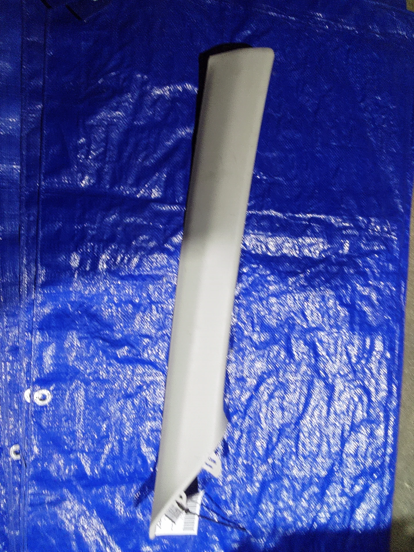 Rh Body Apillar Trim Panel · 1