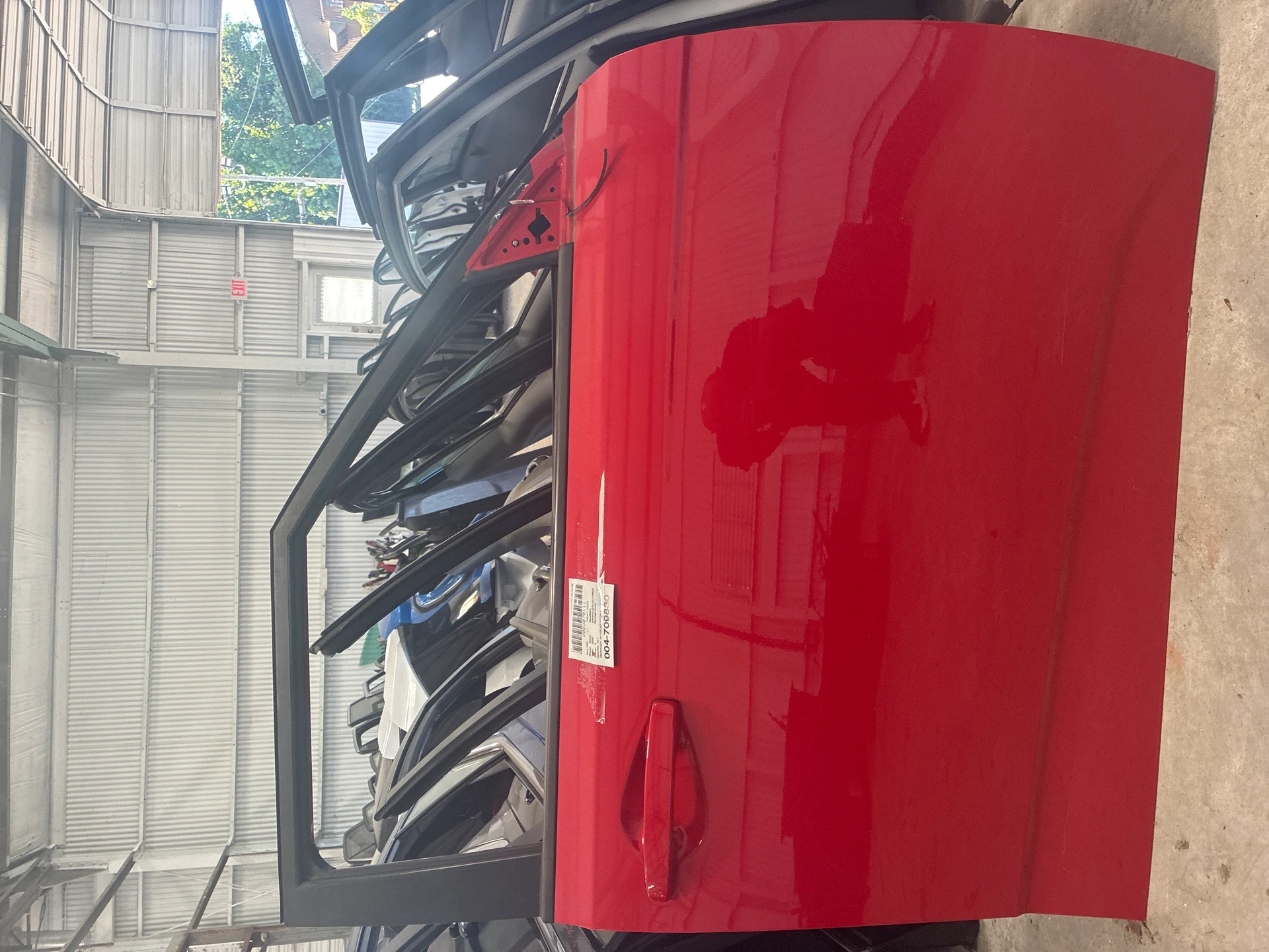 Rh Front Door Assy · 1