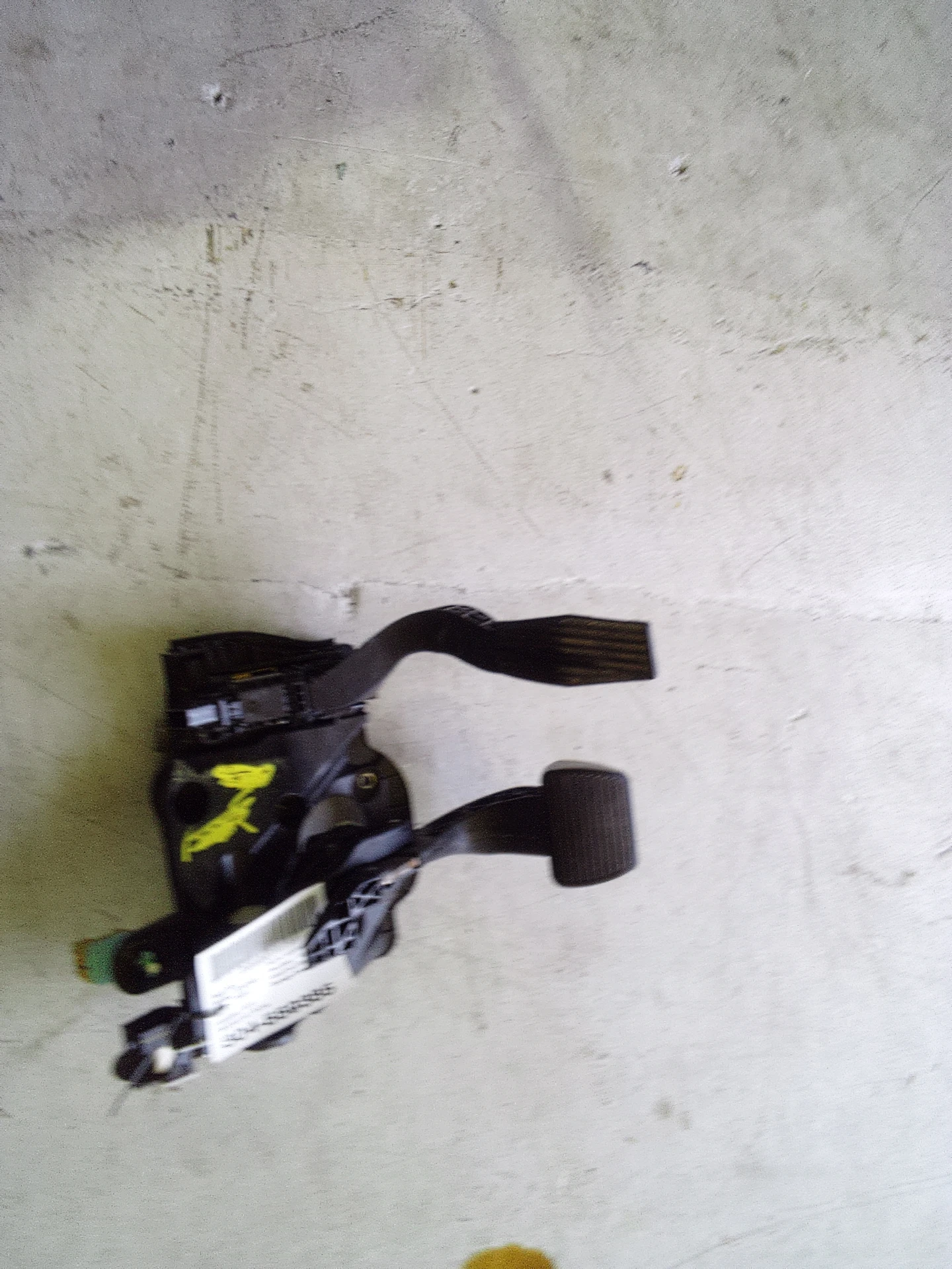 Pedal · 1