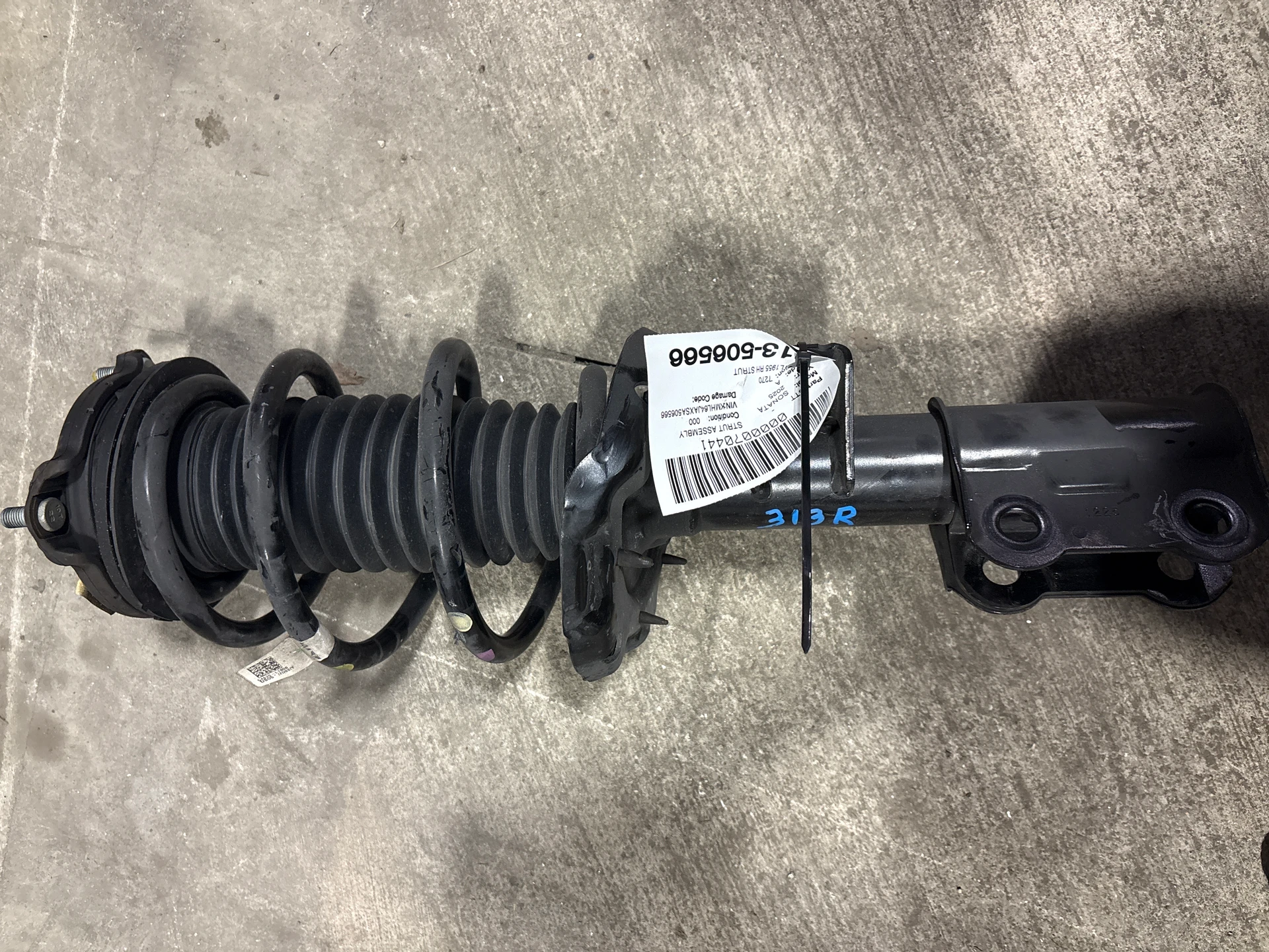 Rh Strut · 1