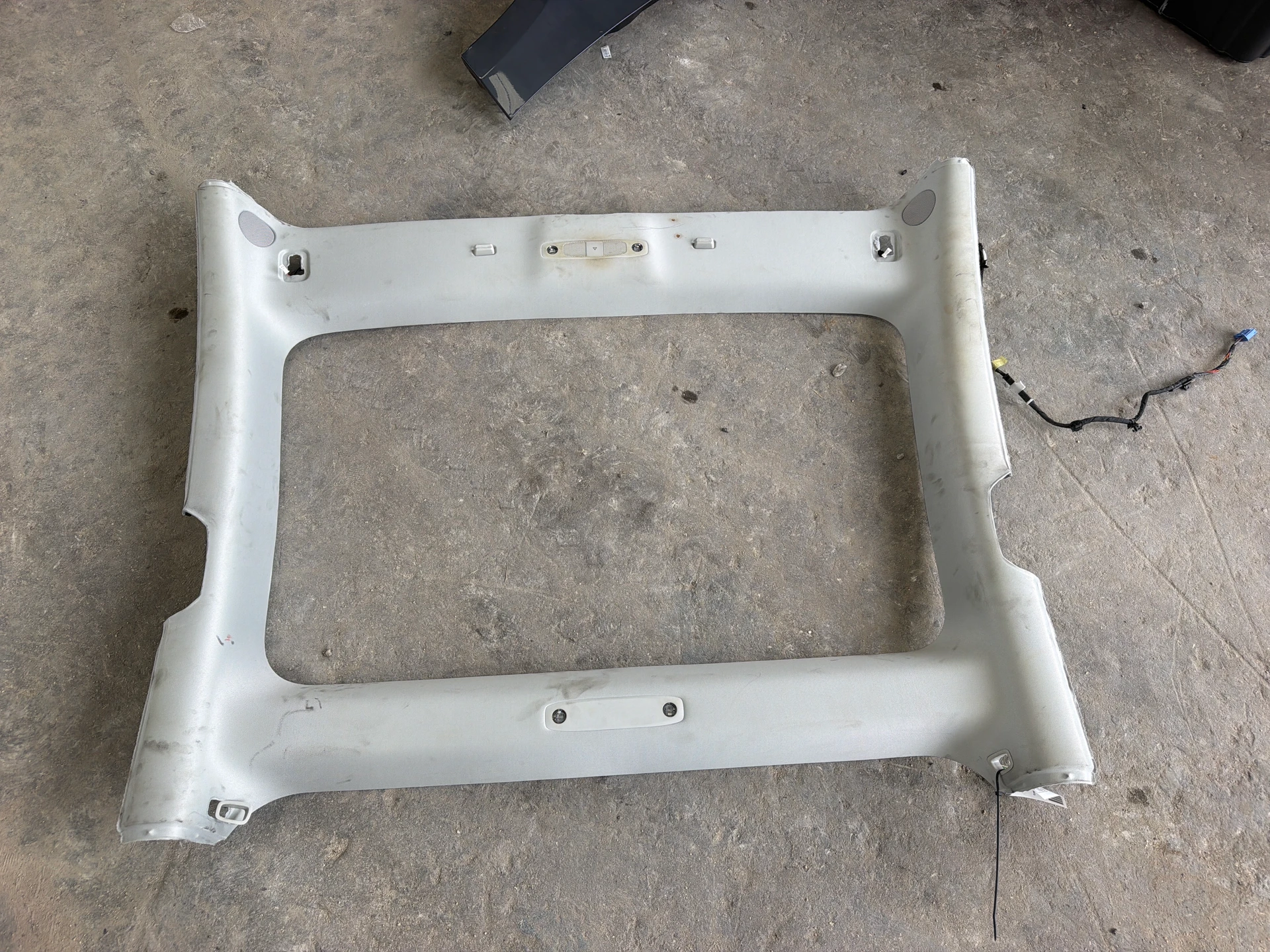 Front Headliner Assembly - Premium - Fix Glass Roof - Providence Grey · 1