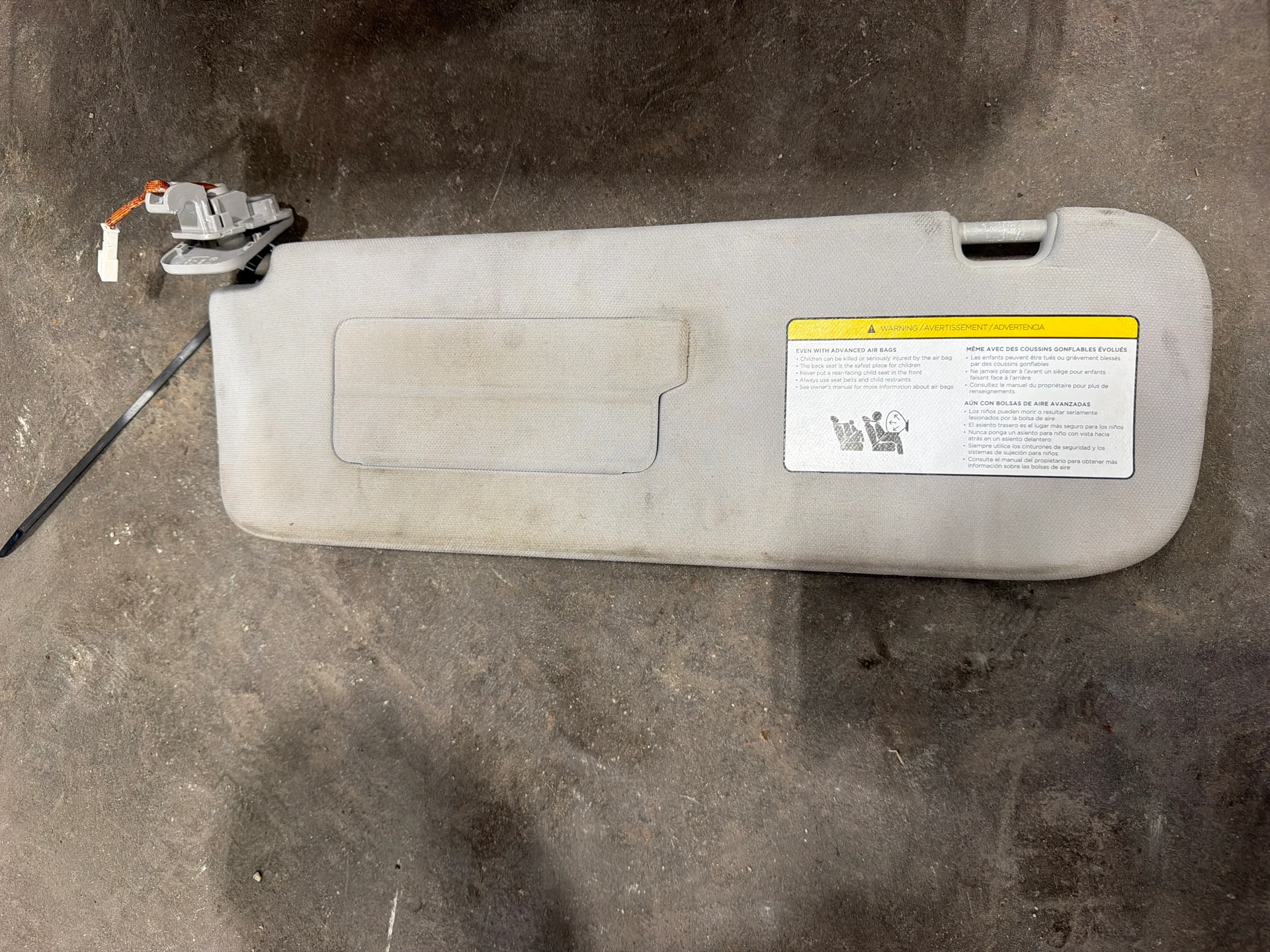 Rh Sun Visor · 1