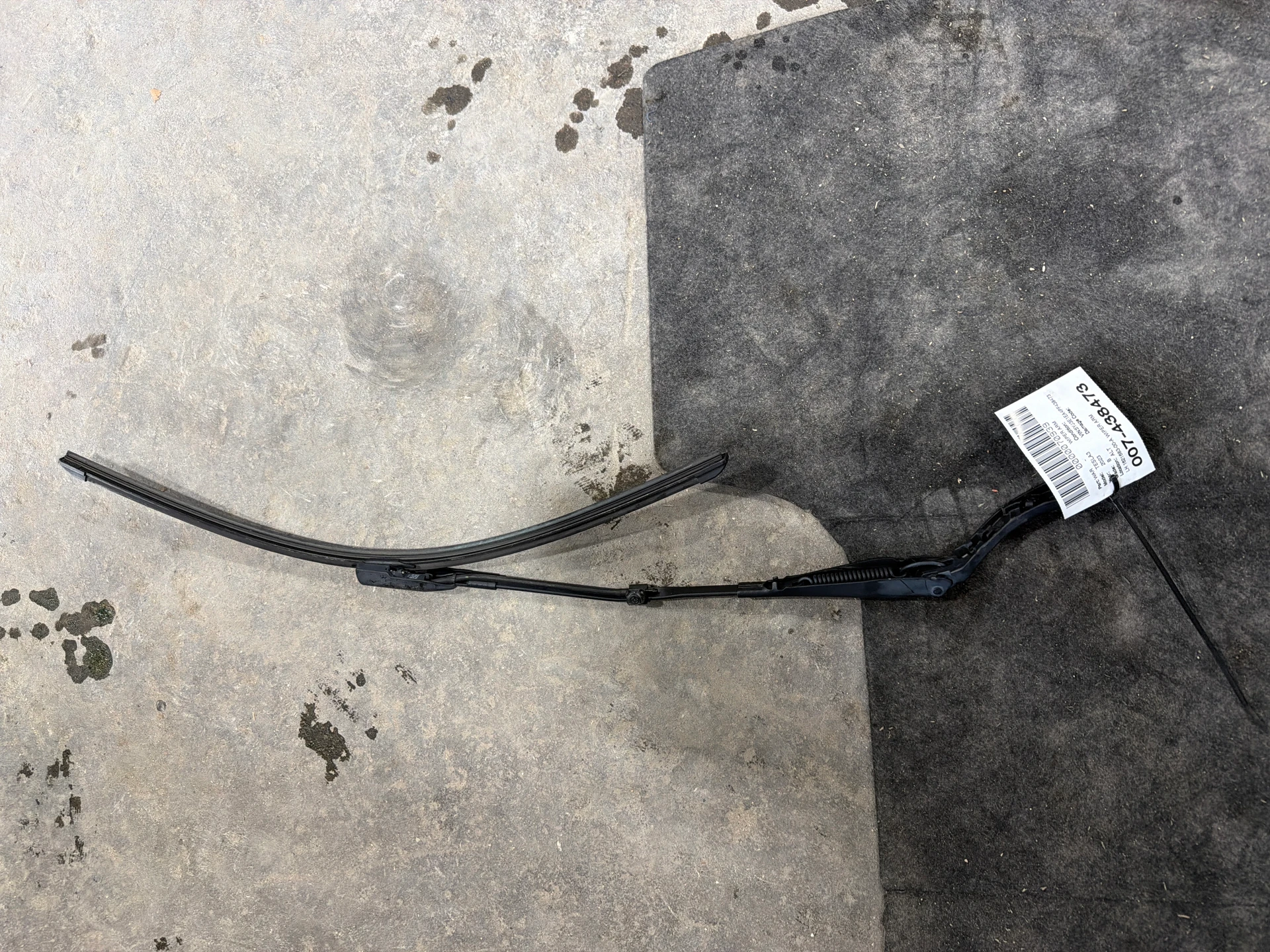 Lh Wiper Arm · 1