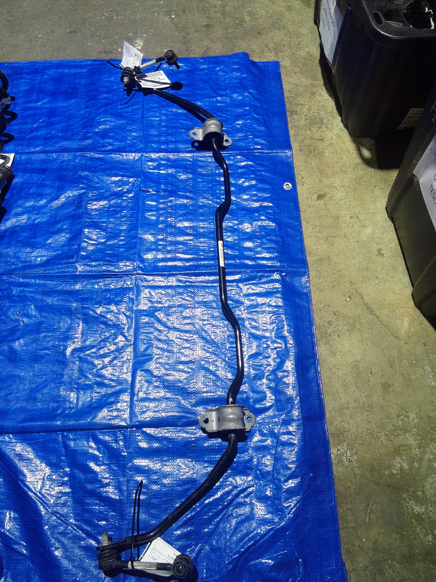 Rear Stabilizer Bar Assembly · 1