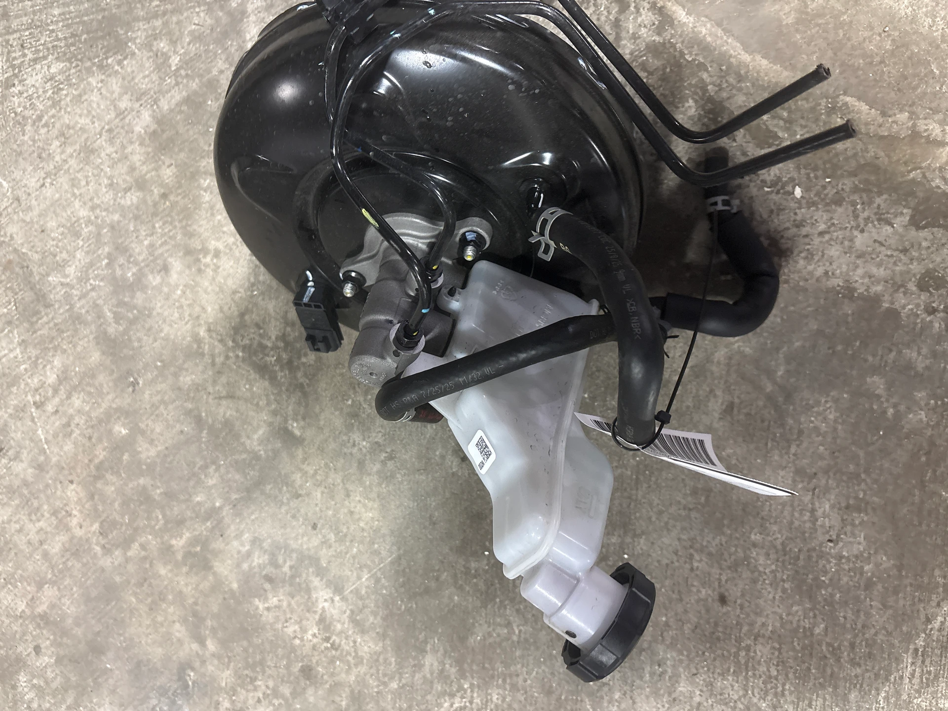 Master Cylinder · 1