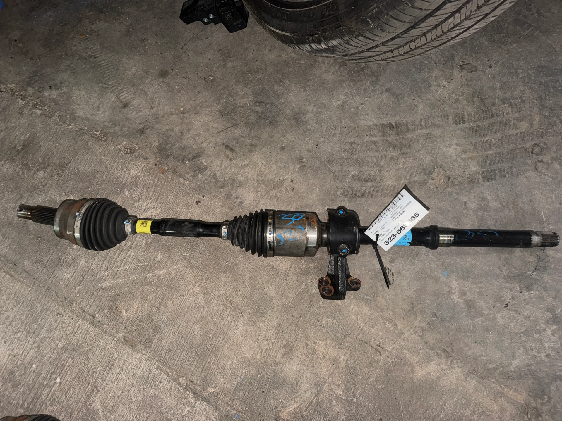 Rh Axle Assy · 1