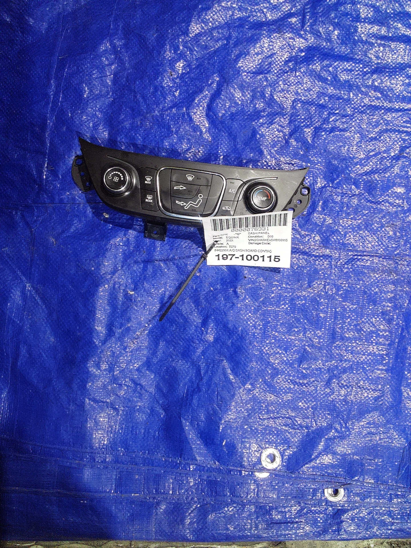 A/c Dash Board Control Unit · 1