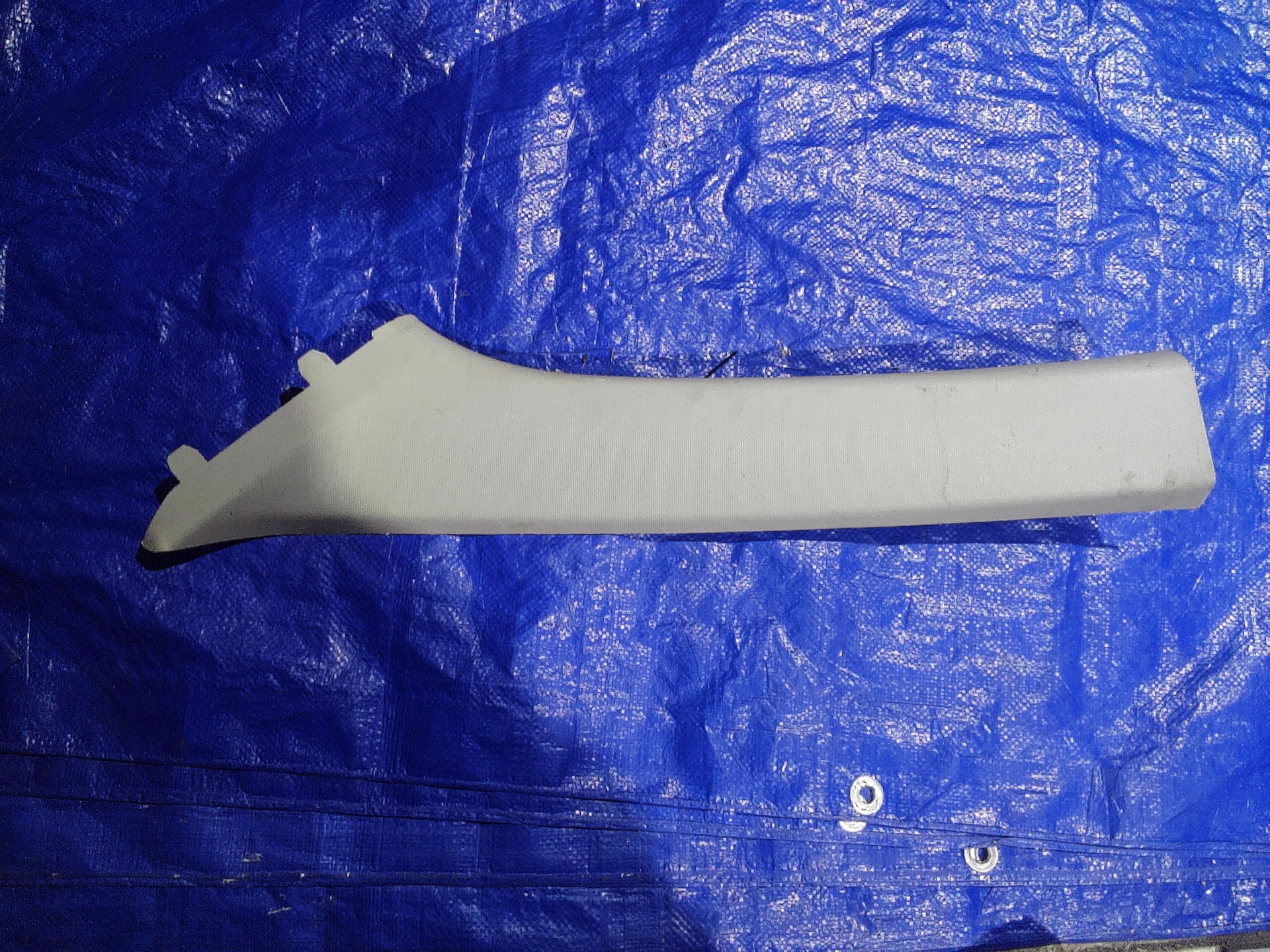 Lh Windshield Trim Panel · 1