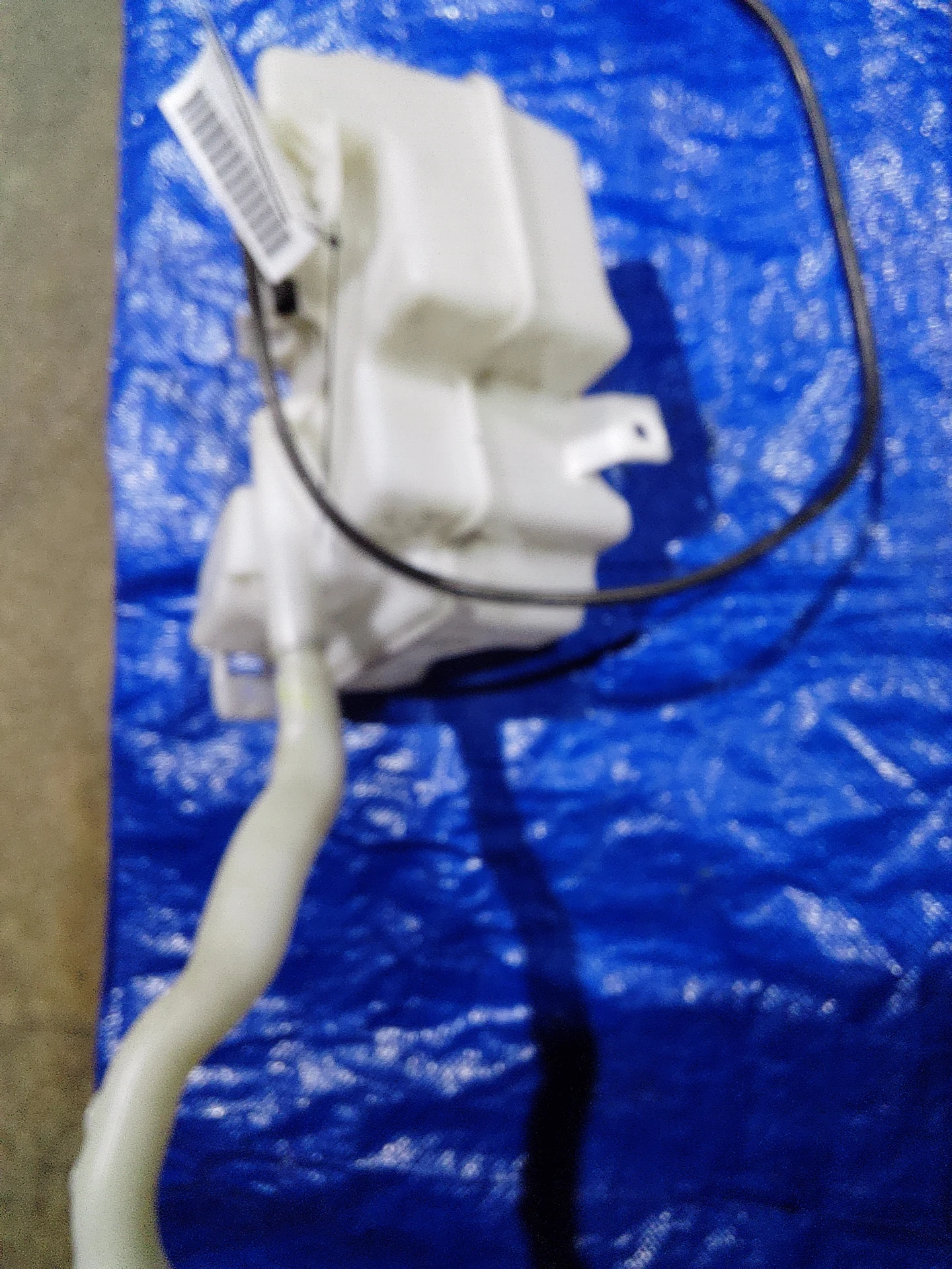 Washer Reservoir · 1