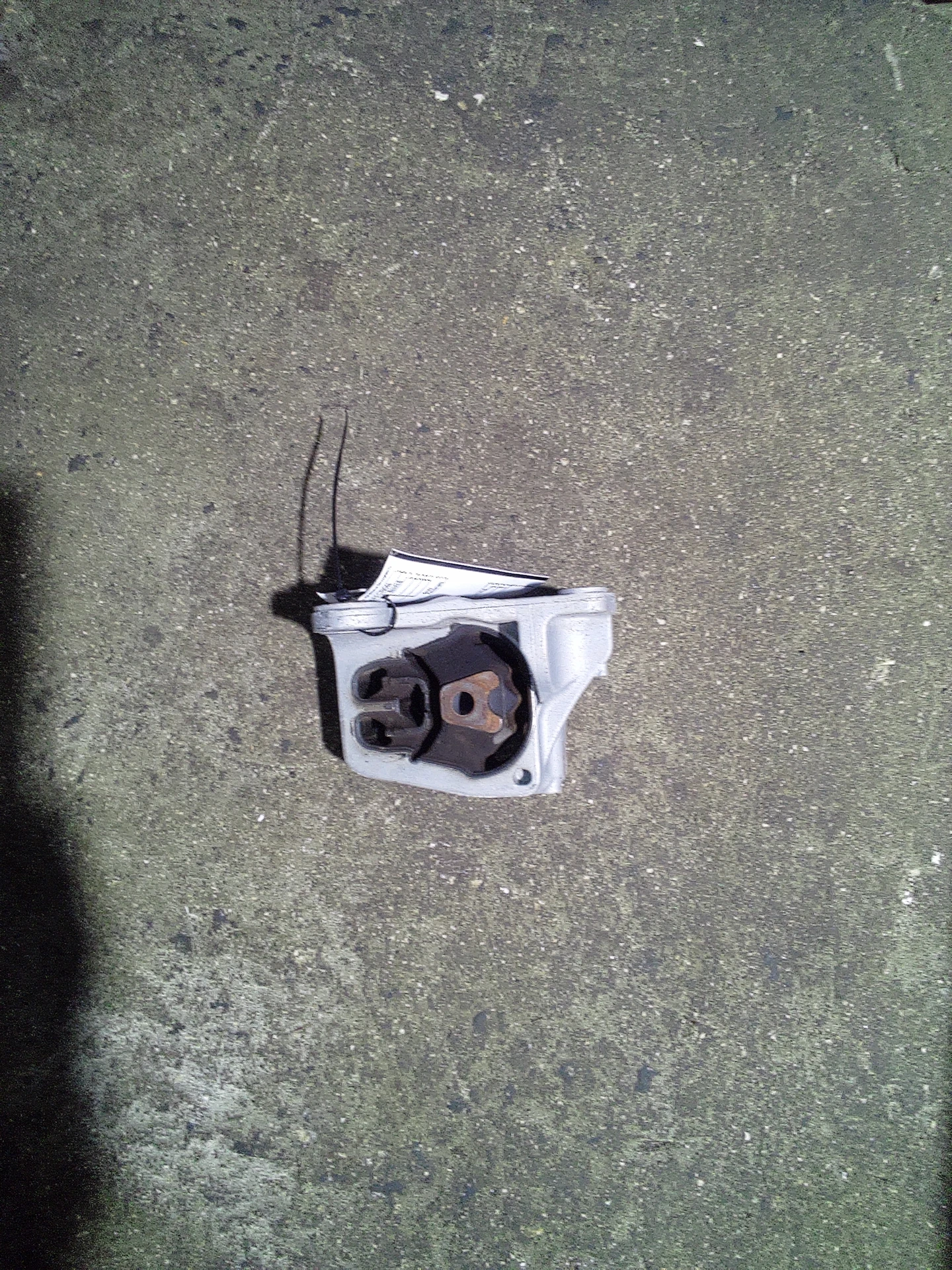 Automatic Transmission Mount · 1