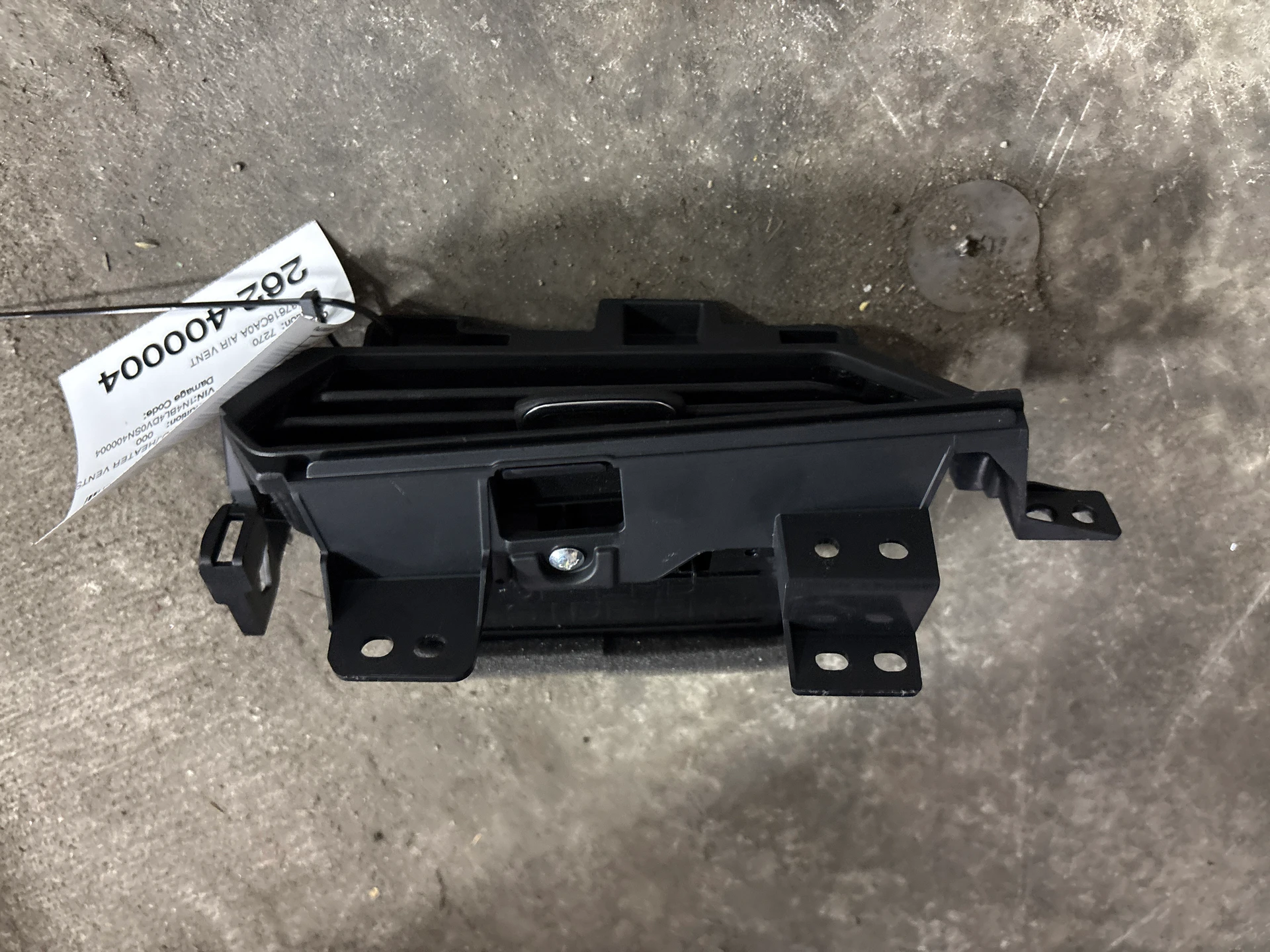 Lh Air Vent · 1