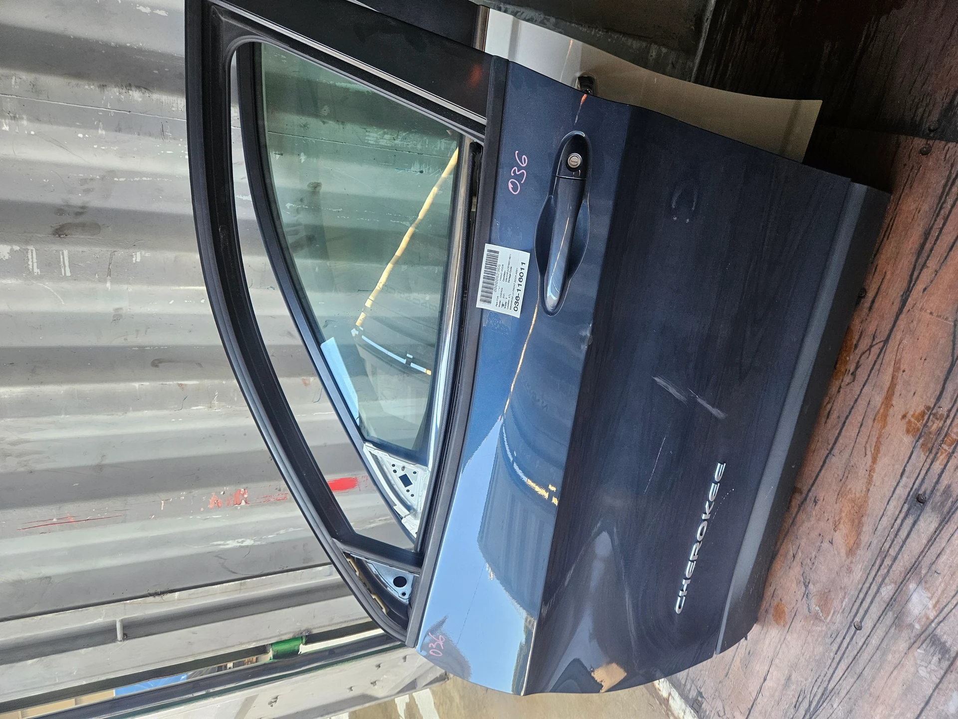 Lh Front Door Assy · 3