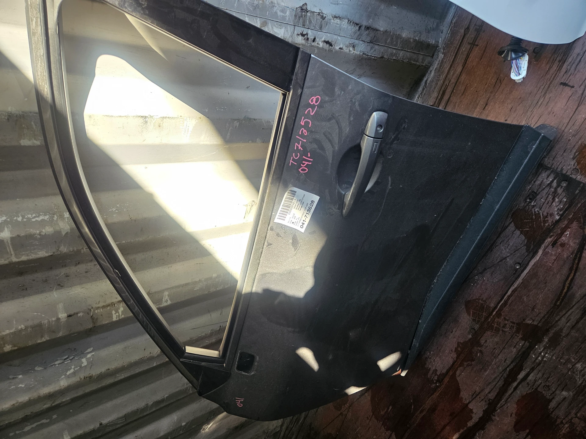 Lh Front Door Assy · 2