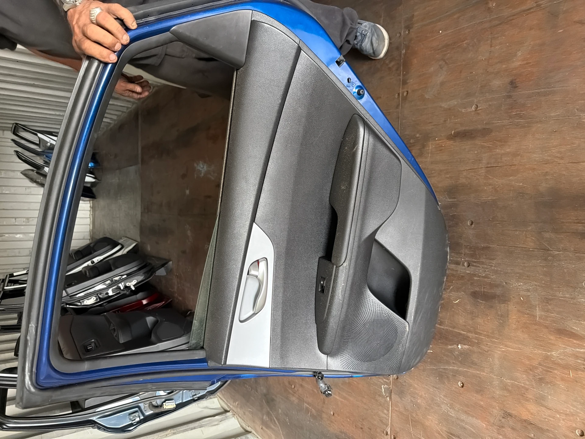 Rh Rear Door Assy · 2
